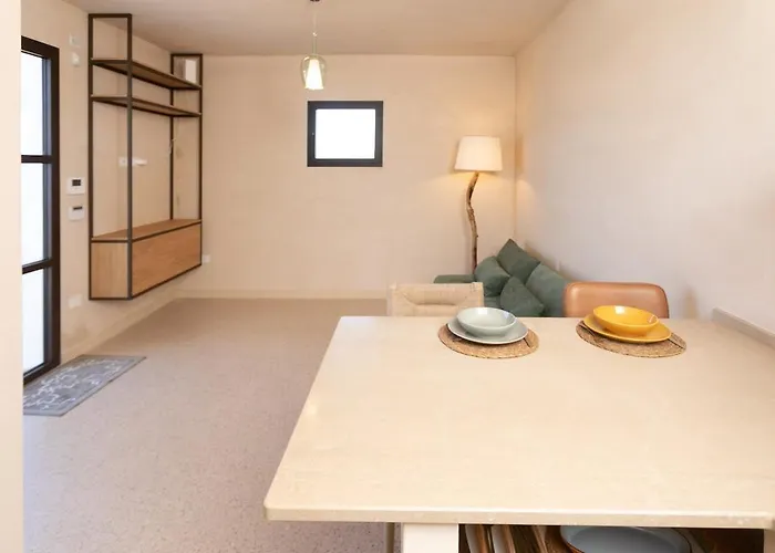 & Carignano Grande *